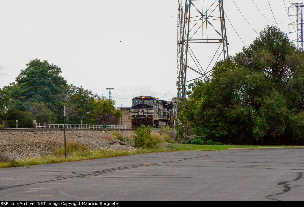 NS D9-40CW Locomotive